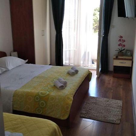 Apartman Mare Drvenik  Exterior photo