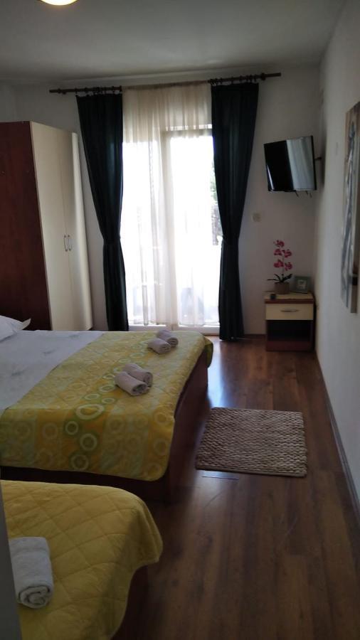 Apartman Mare Drvenik  Exterior photo